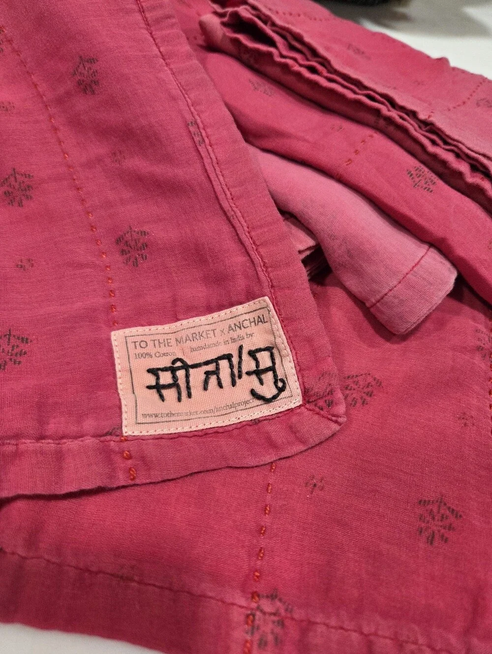 N/A lightweight woven